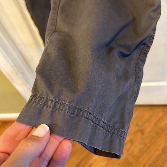 Old Navy women’s size small Maternity gunmetal gray pants Stretchy waist - Picture 3 of 11